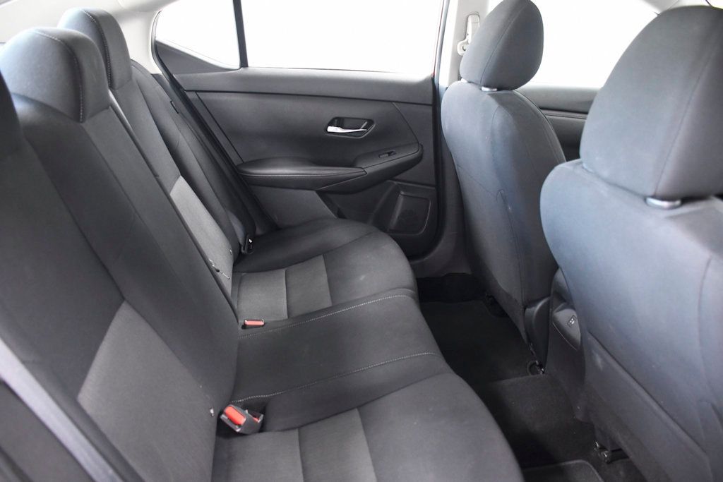 2023 Nissan Sentra SV CVT - 22817089 - 13