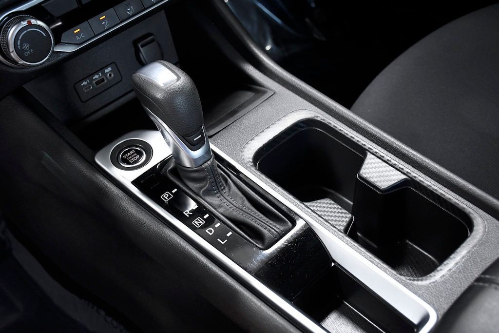 2023 Nissan Sentra SV CVT - 22822075 - 24