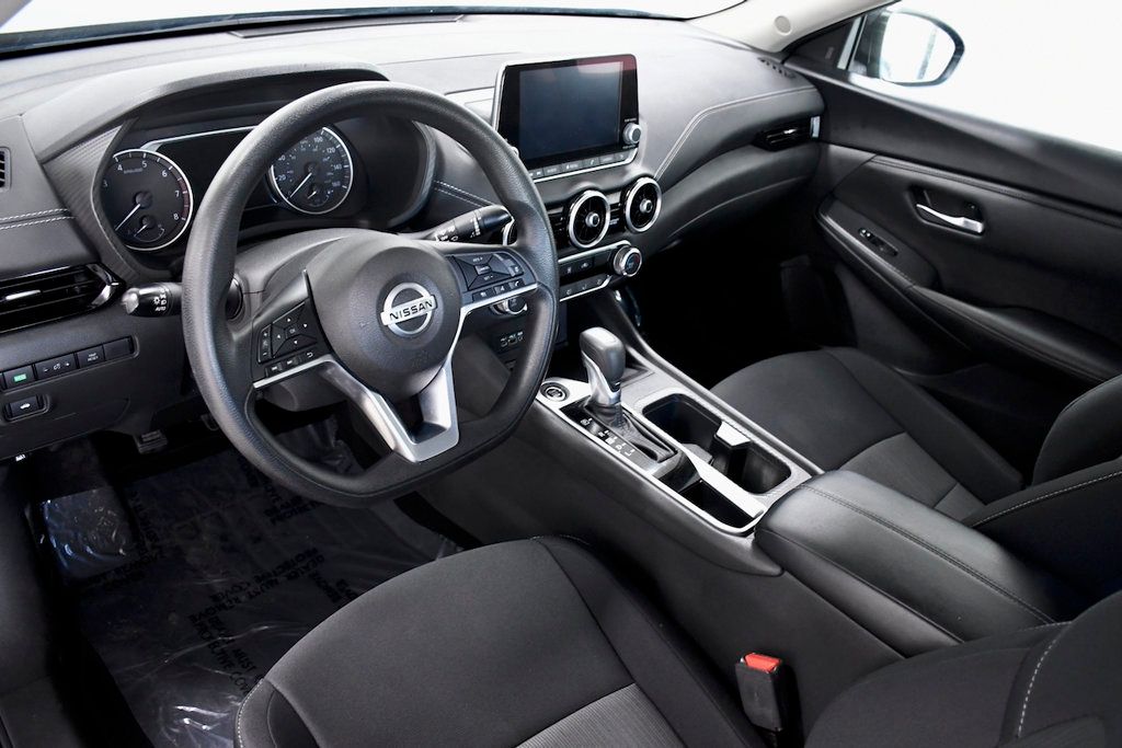 2023 Nissan Sentra SV CVT - 22822075 - 7