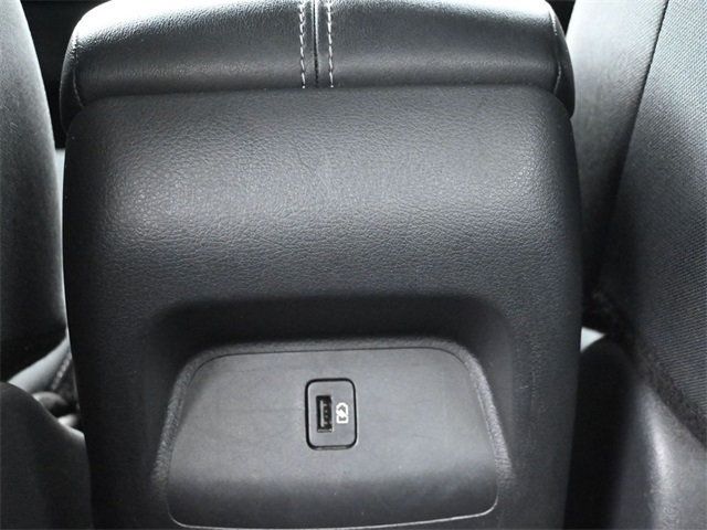 2023 Nissan Sentra SV photo 11