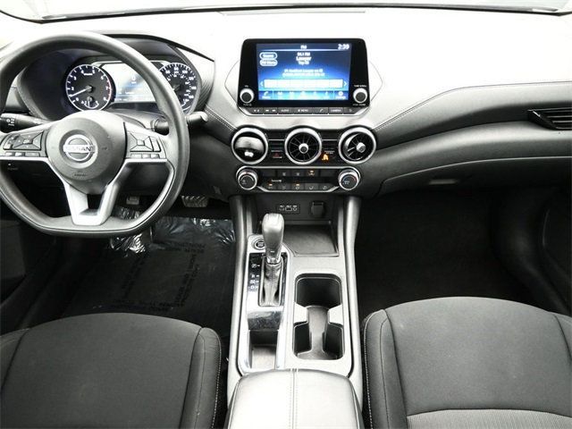 2023 Nissan Sentra SV photo 12