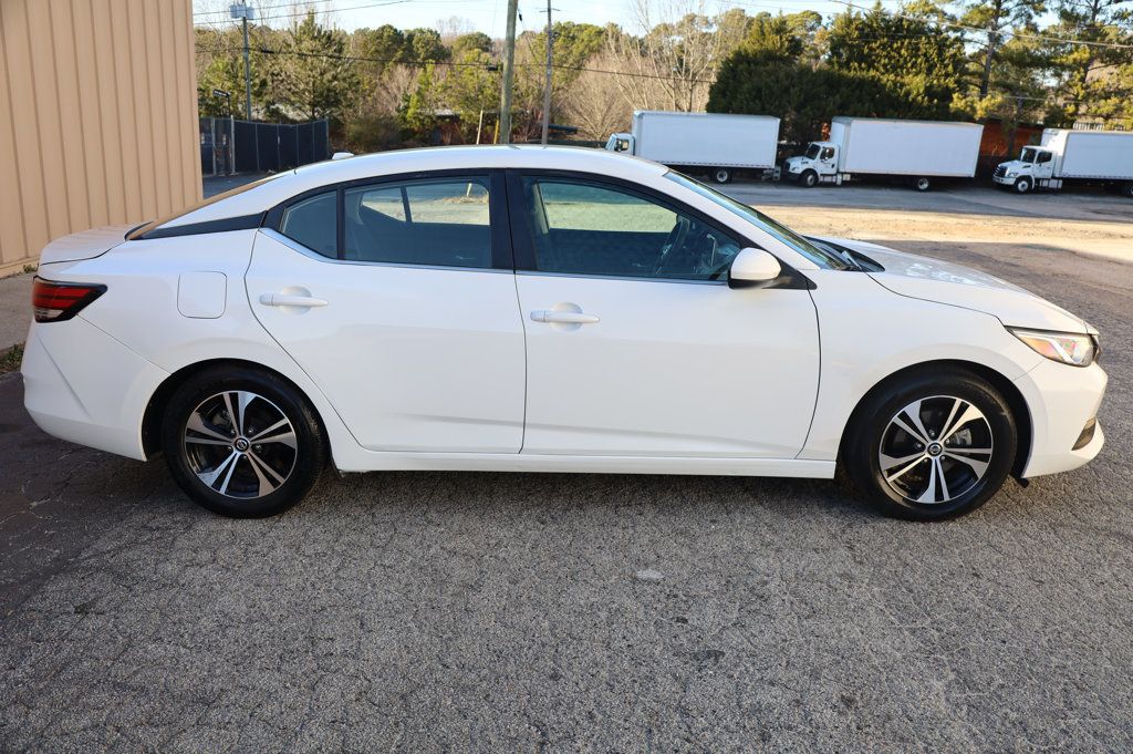 2023 Nissan Sentra SV photo 3