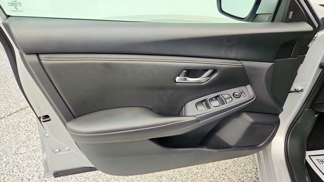 2023 Nissan Sentra SV CVT with All-Weather Package - 22965772 - 9