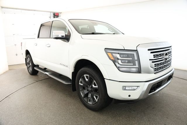 2023 Nissan Titan 4x4 Crew Cab Platinum Reserve with Utility & Moonroof Packages - 22931962 - 2