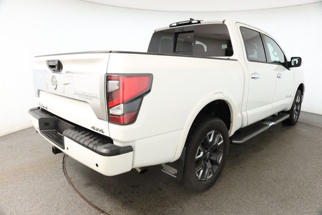 2023 Nissan Titan 4x4 Crew Cab Platinum Reserve with Utility & Moonroof Packages - 22931962 - 3