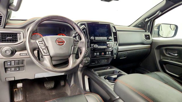 2023 Nissan Titan 4x4 Crew Cab PRO-4X w/ Convenience & Utility Pkgs - 23084898 - 12