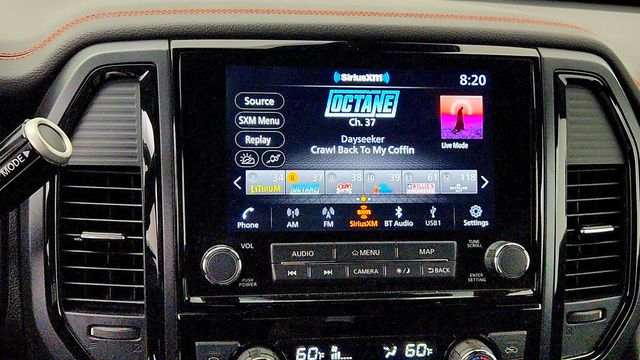 2023 Nissan Titan 4x4 Crew Cab PRO-4X w/ Convenience & Utility Pkgs - 23084898 - 18