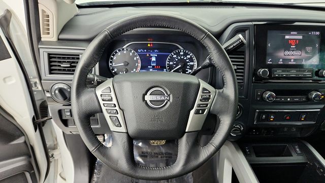 2023 Nissan Titan 4x4 Crew Cab SV - 22943198 - 12