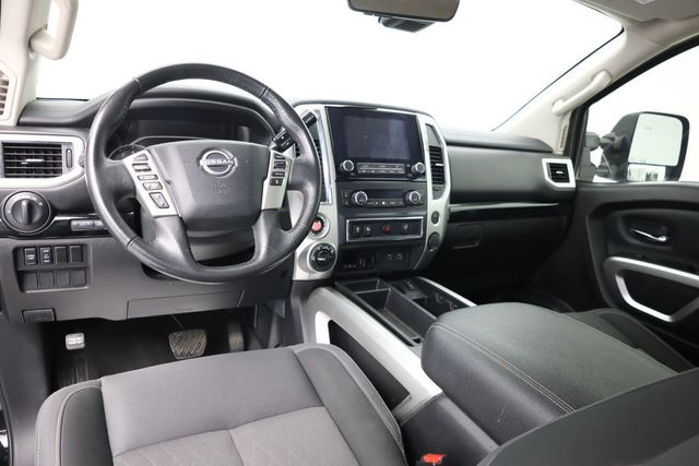 2023 Nissan Titan 4x4 Crew Cab SV with Convenience, Utility, Chrome & Tow Packages - 22954530 - 9