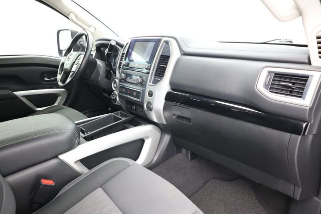 2023 Nissan Titan 4x4 Crew Cab SV with Convenience, Utility, Chrome & Tow Packages - 22954530 - 22