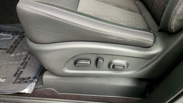 2023 Nissan Titan 4x4 Crew Cab SV with Convenience, Utility & Tow Packages - 22965771 - 10