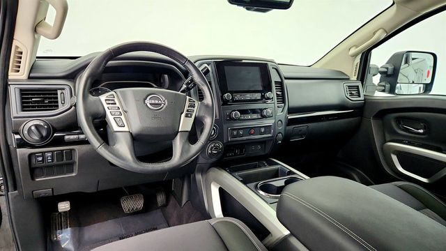 2023 Nissan Titan 4x4 Crew Cab SV with Convenience, Utility & Tow Packages - 22965771 - 11