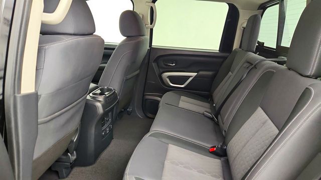 2023 Nissan Titan 4x4 Crew Cab SV with Convenience, Utility & Tow Packages - 22965771 - 19