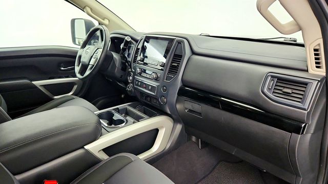 2023 Nissan Titan 4x4 Crew Cab SV with Convenience, Utility & Tow Packages - 22965771 - 23