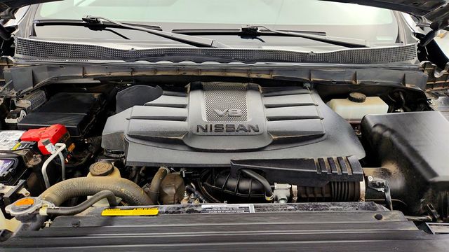 2023 Nissan Titan 4x4 Crew Cab SV with Convenience, Utility & Tow Packages - 22965771 - 25