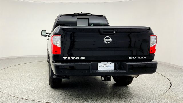 2023 Nissan Titan 4x4 Crew Cab SV with Convenience, Utility & Tow Packages - 22965771 - 5