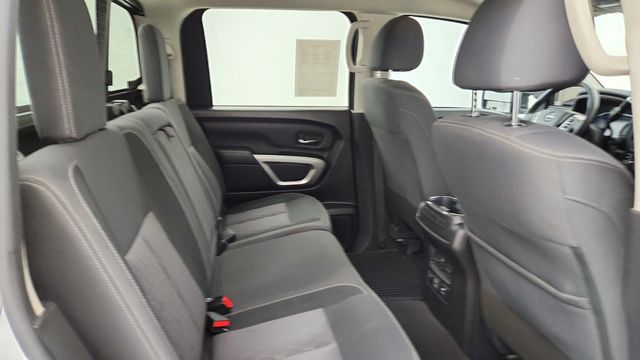 2023 Nissan Titan 4x4 Crew Cab SV with Convenience, Utility & Tow Packages, Lifted - 22943198 - 21