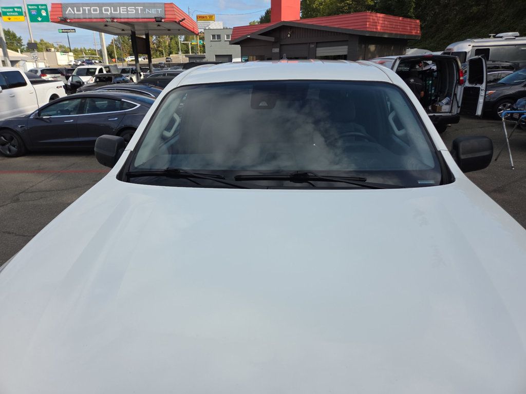 Nissan Titan photo 20
