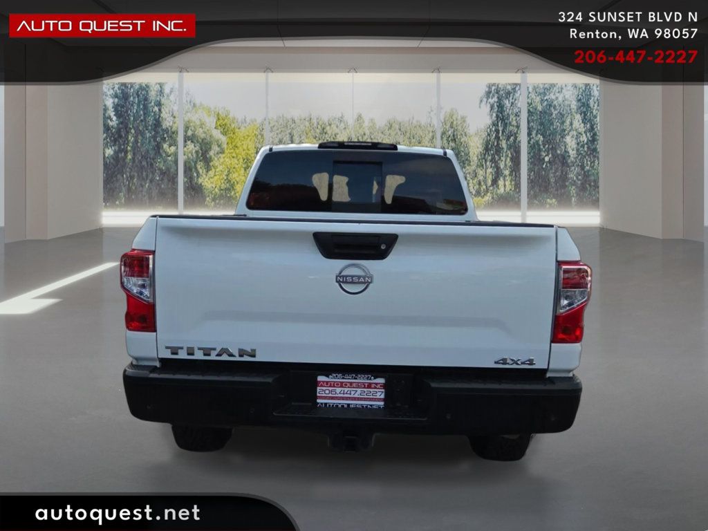 Nissan Titan photo 6
