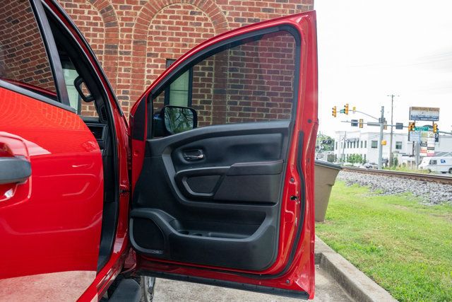 2023 Nissan Titan Pro-4x/Heated&Cooled Seats/Convenience Pkg/PanoRoof/Fender Audio - 23047935 - 35