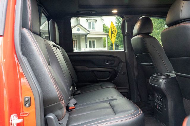 2023 Nissan Titan Pro-4x/Heated&Cooled Seats/Convenience Pkg/PanoRoof/Fender Audio - 23047935 - 42