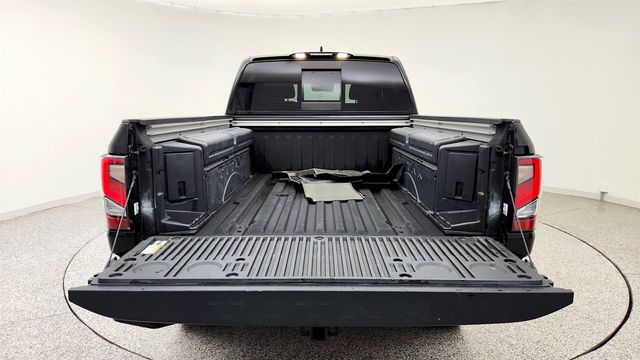 2023 Nissan Titan XD 4x4 Crew Cab Platinum Reserve with Moonroof & Utility Packages - 23026166 - 22