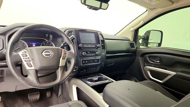 2023 Nissan Titan XD 4x4 Crew Cab SV w/ Convenience & Utility Packages - 23000689 - 11