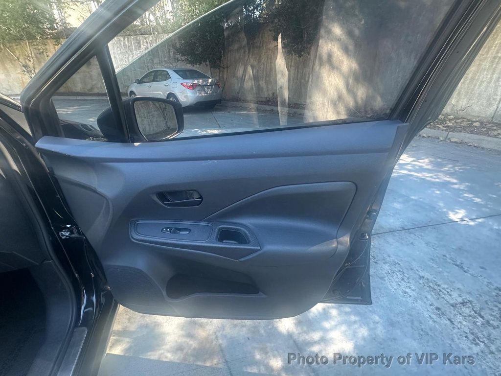 2023 Nissan Versa S CVT - 22931941 - 13