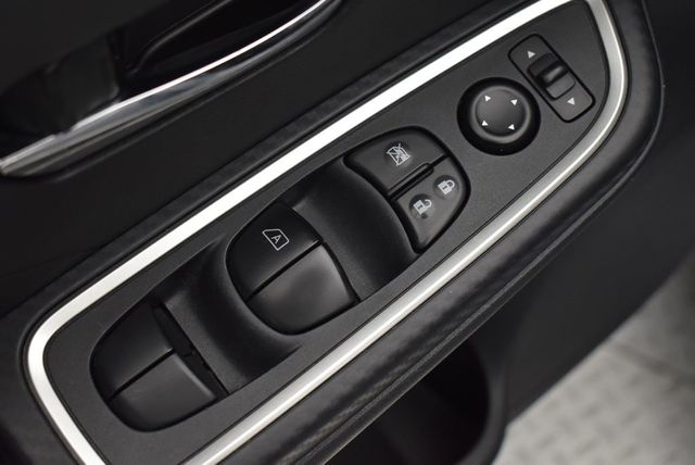 2023 Nissan Versa SR CVT - 22960139 - 11