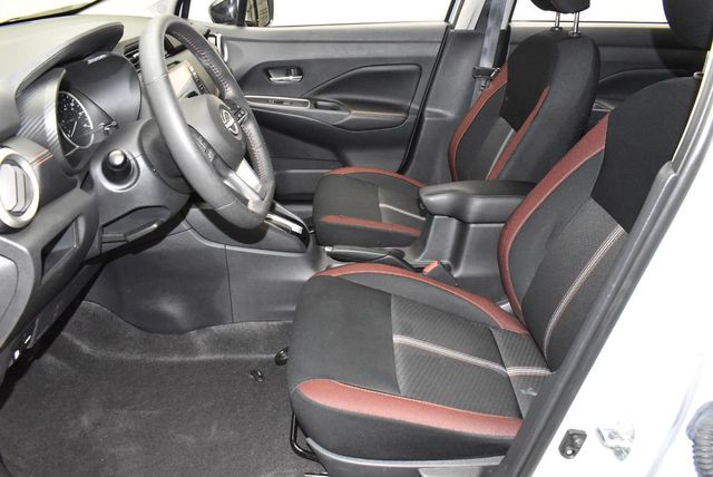 2023 Nissan Versa SR CVT - 22960139 - 12