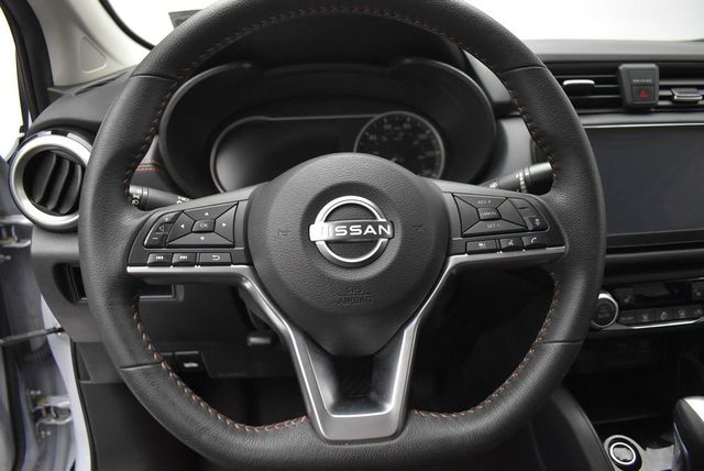 2023 Nissan Versa SR CVT - 22960139 - 15