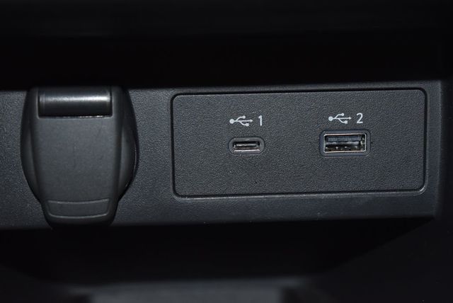 2023 Nissan Versa SR CVT - 22960139 - 19