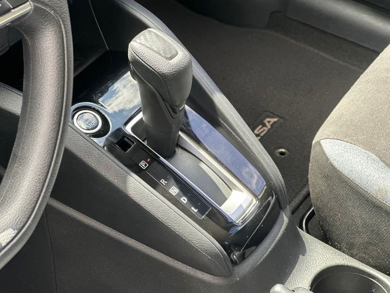 2023 Nissan Versa SV CVT - 22882592 - 18