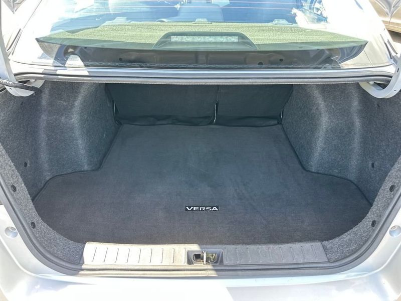 2023 Nissan Versa SV CVT - 22931094 - 19