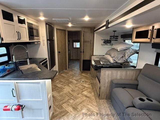 2023 Palomino PUMA 32BHQS PUMA 32HQS TRAVEL TRAILER  - 22993079 - 12