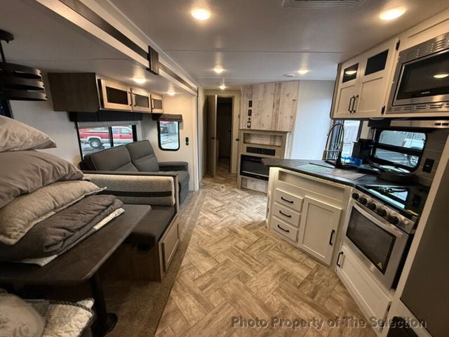 2023 Palomino PUMA 32BHQS PUMA 32HQS TRAVEL TRAILER  - 22993079 - 15