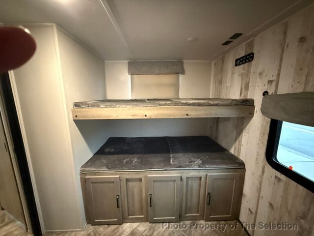 2023 Palomino PUMA 32BHQS PUMA 32HQS TRAVEL TRAILER  - 22993079 - 19