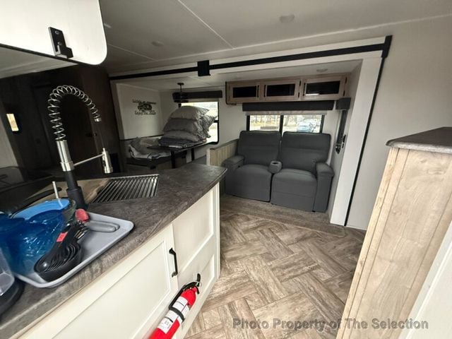 2023 Palomino PUMA 32BHQS PUMA 32HQS TRAVEL TRAILER  - 22993079 - 7