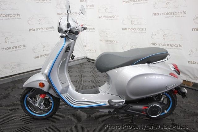 2023 Piaggio Vespa Elettrica 45 - 22821248 - 1