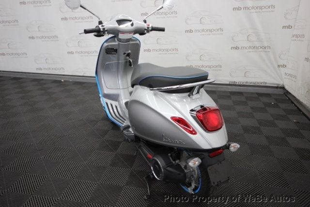 2023 Piaggio Vespa Elettrica 45 - 22821248 - 3