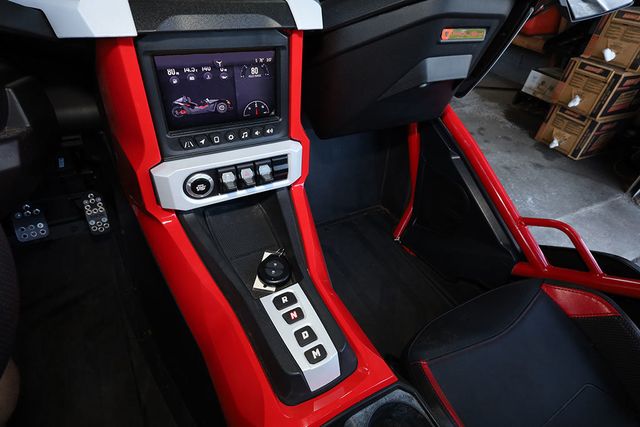 2023 POLARIS SLINGSHOT ROUSH Edition - 22965463 - 15