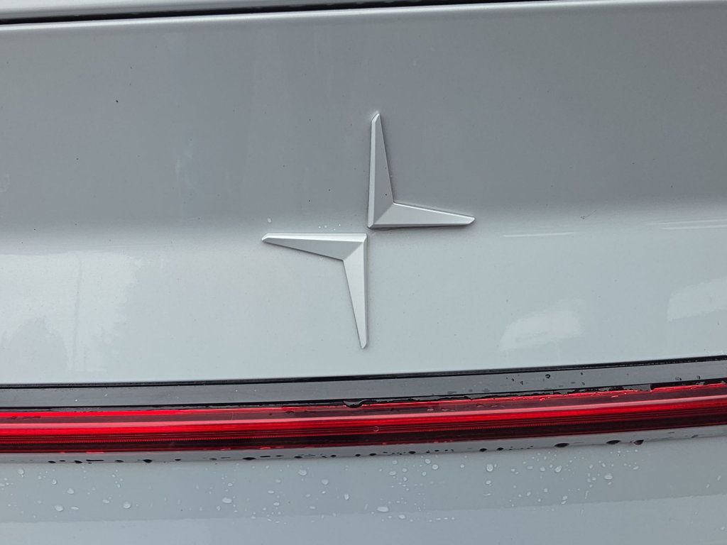 Polestar 2 photo 22