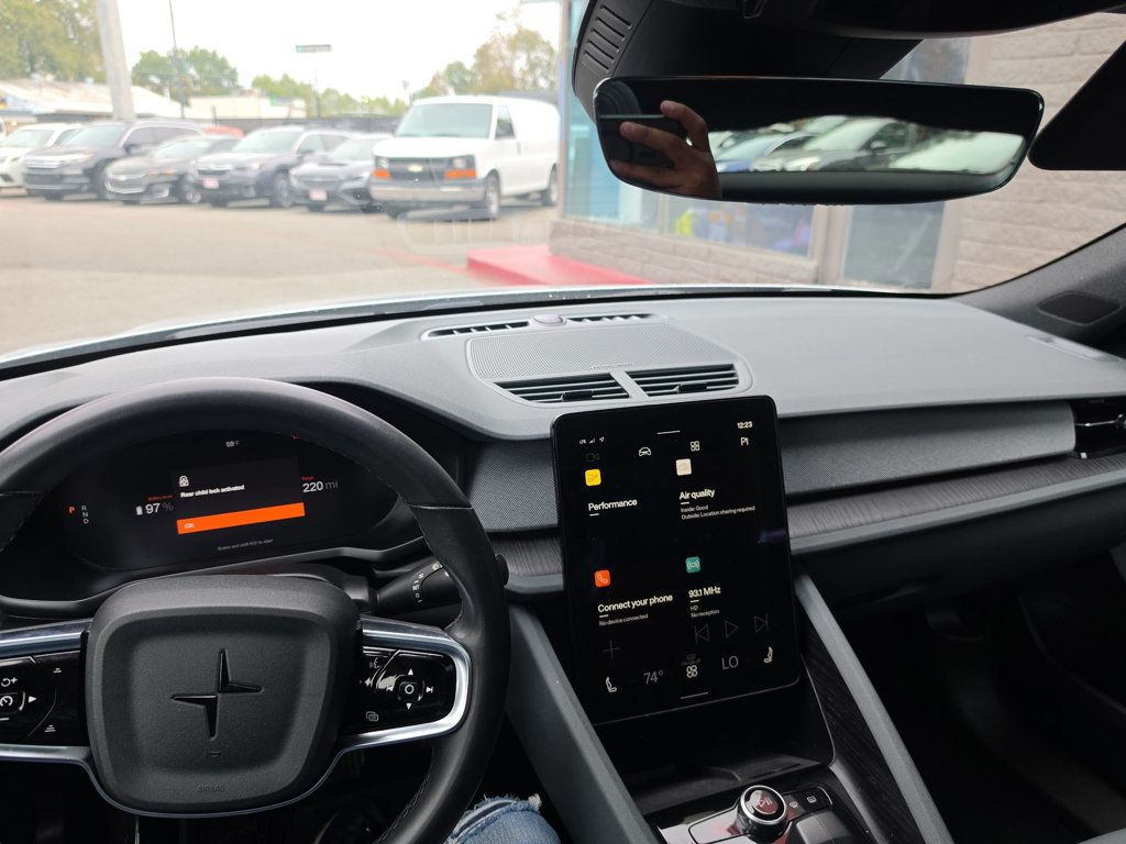 Polestar 2 photo 24