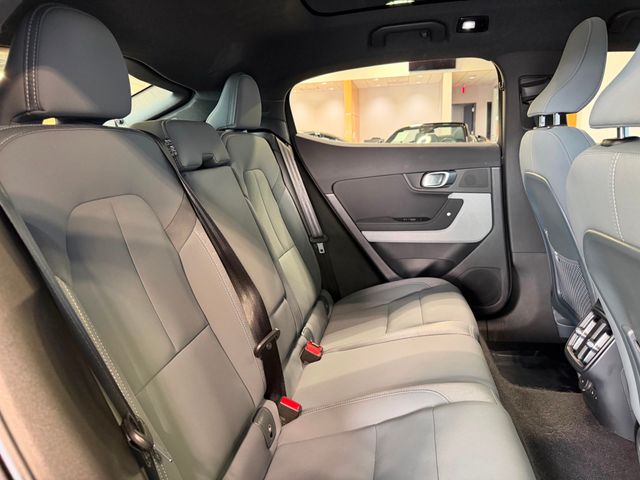 2023 Polestar 2 Long Range Dual Motor - 23003636 - 22