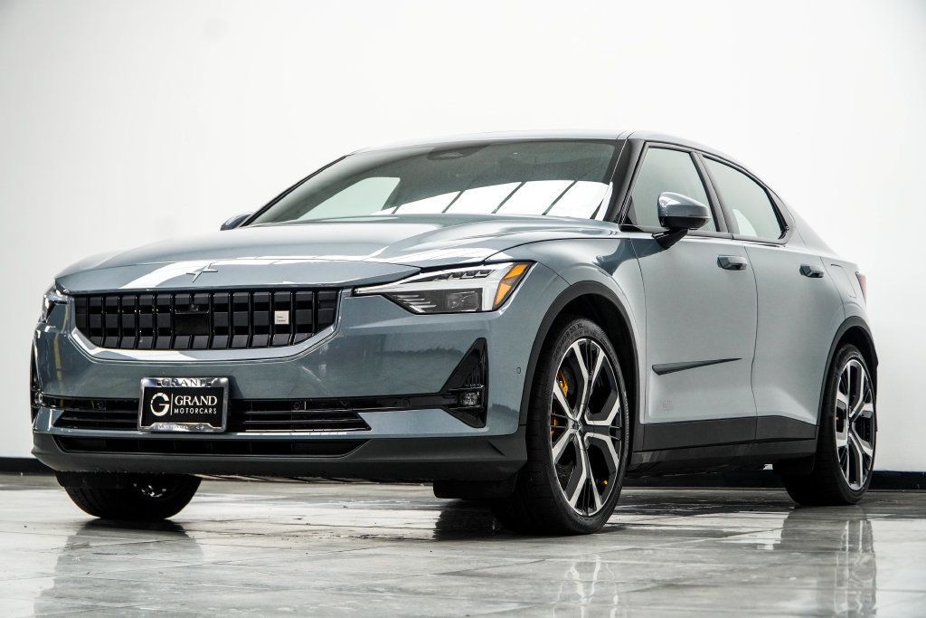 Polestar 2 photo 10