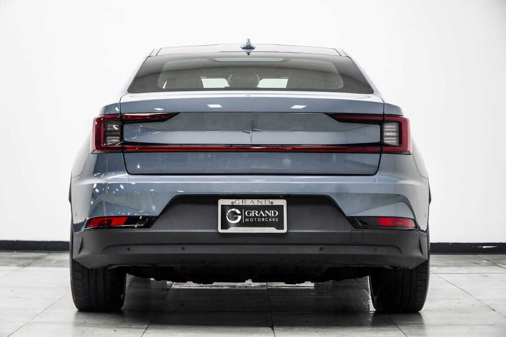 Polestar 2 photo 13