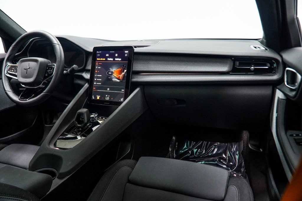 Polestar 2 photo 20