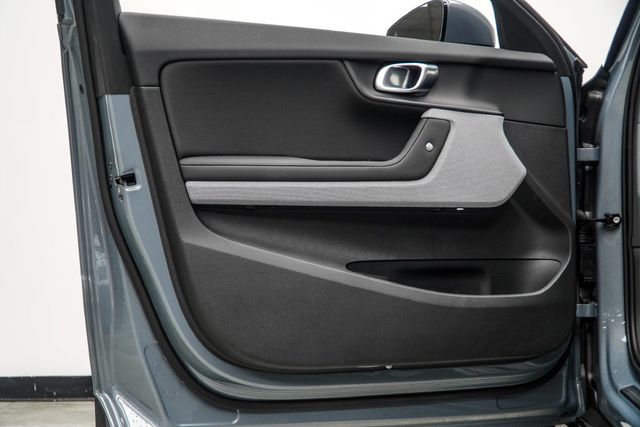 2023 Polestar 2 Long Range Dual Motor Performance Plus - 23078652 - 32