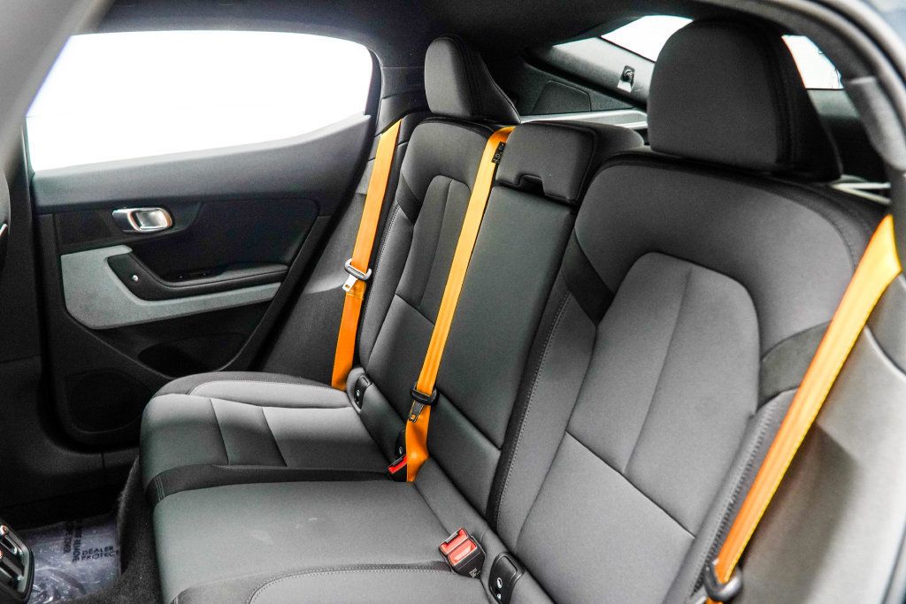 Polestar 2 photo 39