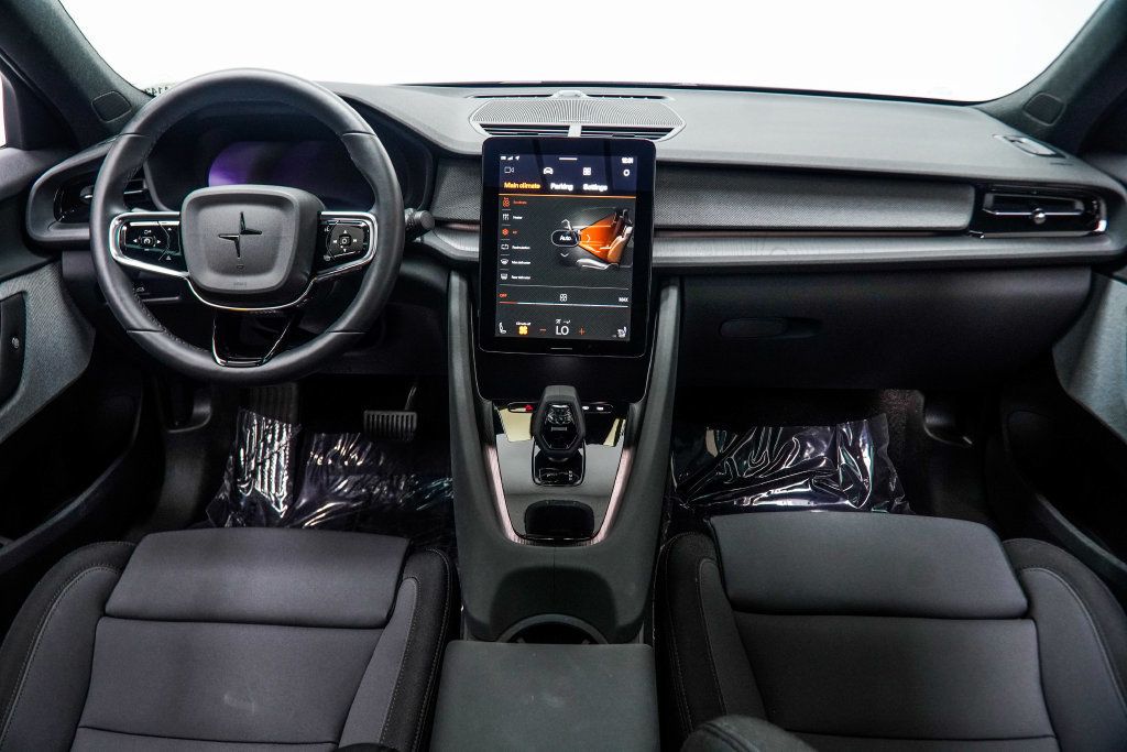 Polestar 2 photo 5